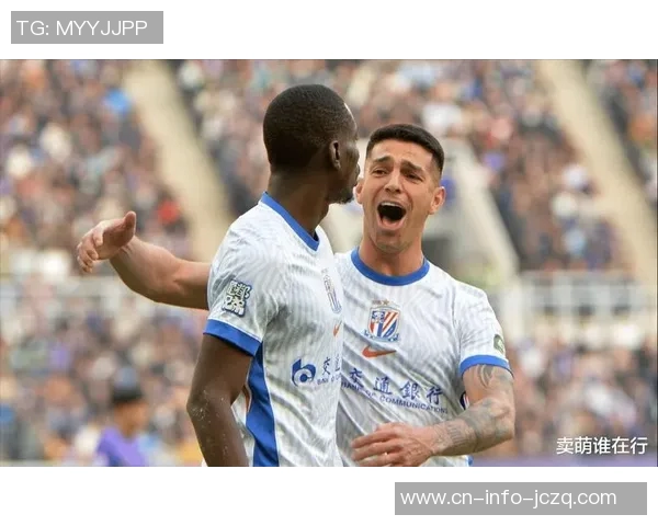 申花斯卢茨基与伊万正面交锋支持年轻球员展现潜力